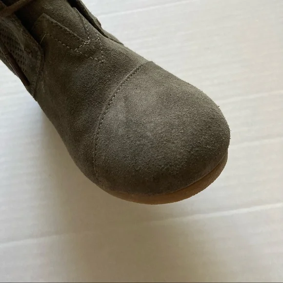 Toms Lace Up Wedge Booties Green/Gray 9.5 - Picture 7 of 10
